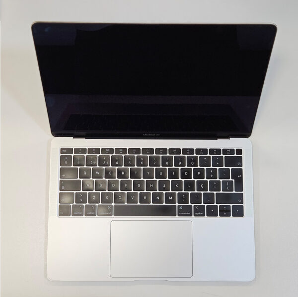 MacBook Air 2019 Prata 8GB RAM 128GB SSD - Image 2