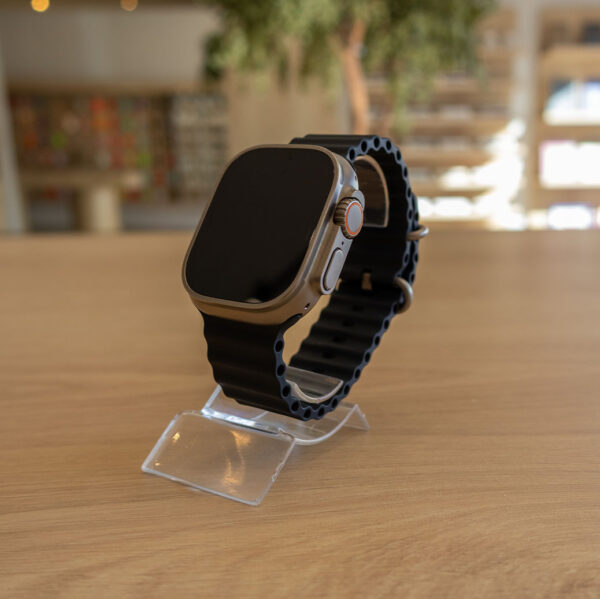 Apple Watch Ultra GPS + Cellular Titânio Natural 49mm