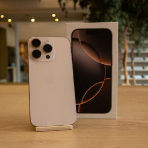 iPhone 16 Pro Titânio Deserto 256GB